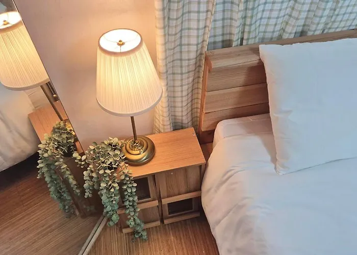 홍대인근 이대역 # Ewha 201 Apartment Seoul